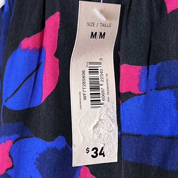 NWT Joe Fresh ,satin ,lace ,floral flare skirt,satin feel, - Picture 9 of 11